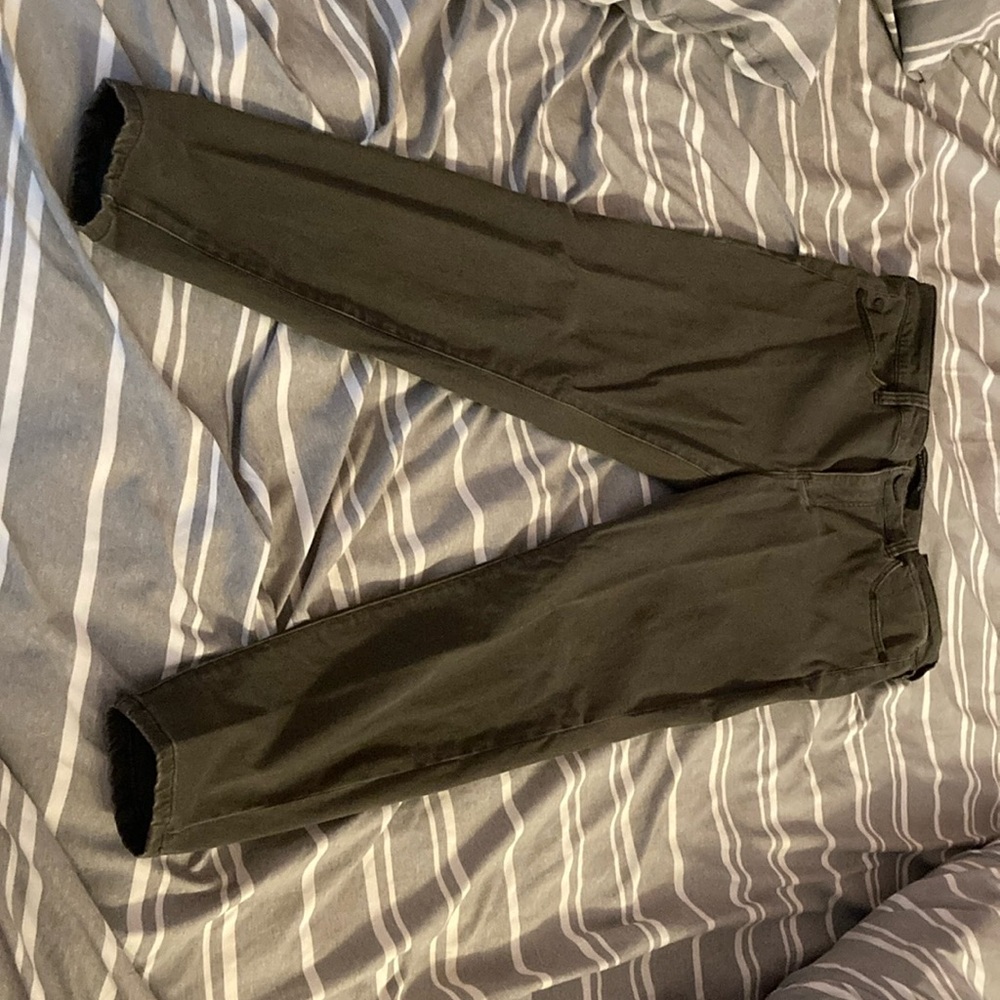 Liverpool Ankle Skinny pants in 12 Petite in army green